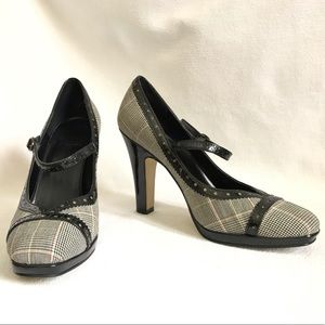 Circa Joan & David Plaid Heels